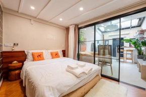 Prosperity B&B Downtown Shanghai - Yongkang Road Branch